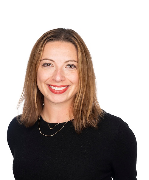 Headshot of Hollie Pantano